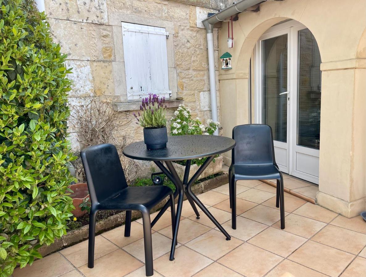 Maison D'Hotes Spa Terrasse Parking Privatifs נבר מראה חיצוני תמונה
